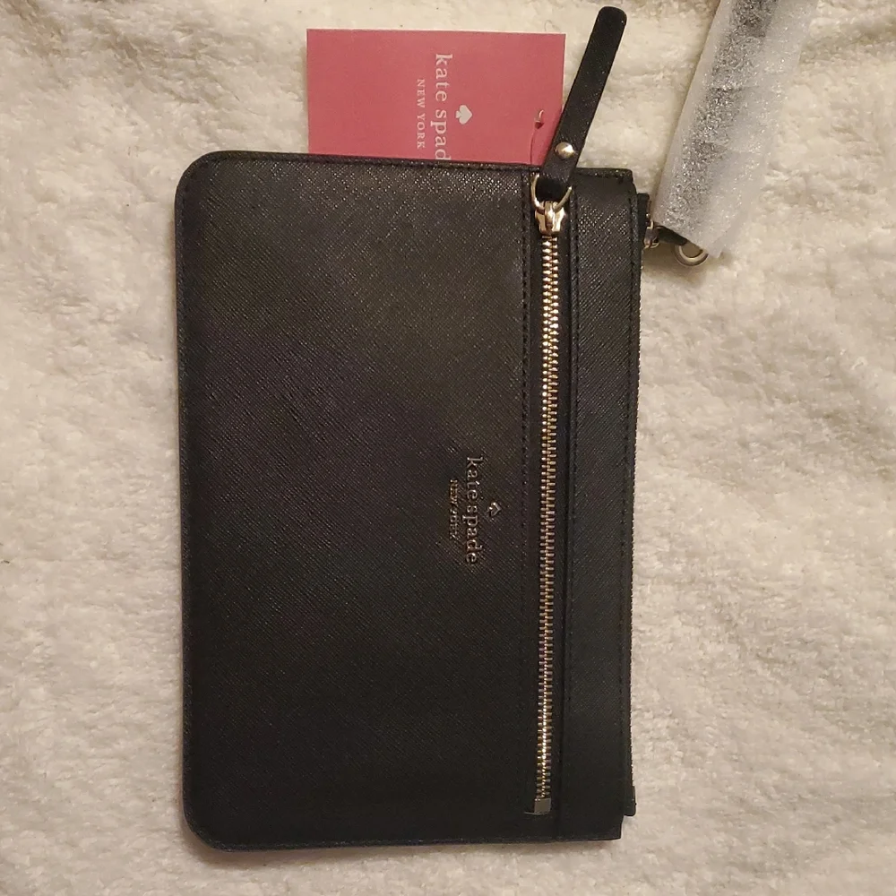 Kate Spade New York Black Saffiano Leather Zip Wristlet Pouch NWT